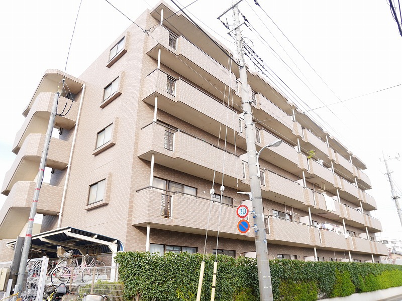 アヴニール戸田 外観