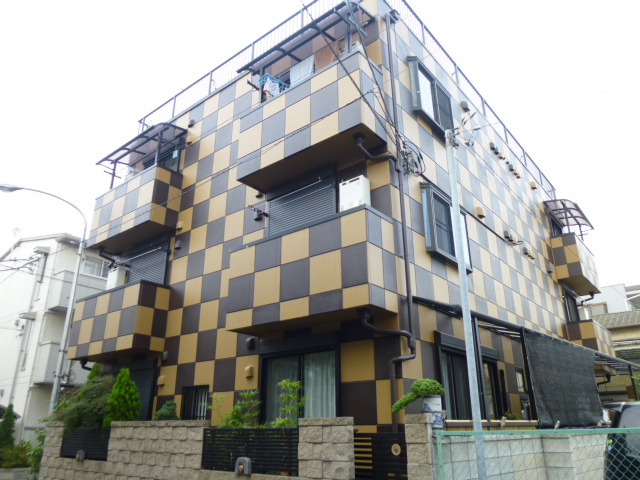 ＡＣＲＯＳＳ 外観